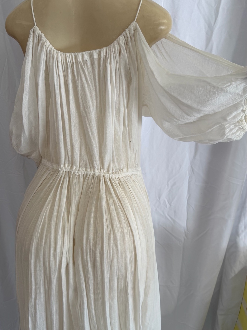 Free People white boho maxi dress in size Small. - Picture 5 of 9
